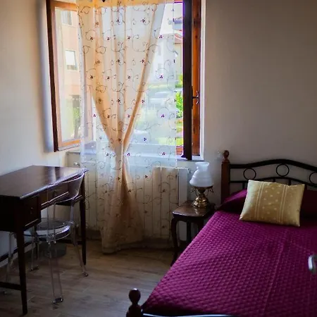 In Corte Near The Centre Λούκα