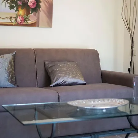 Apartment In Corte Near The Centre Lucca