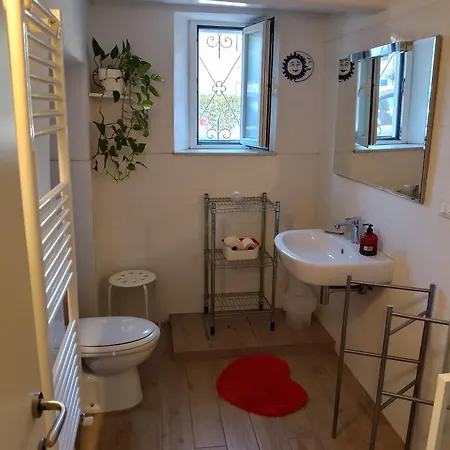 In Corte Near The Centre *